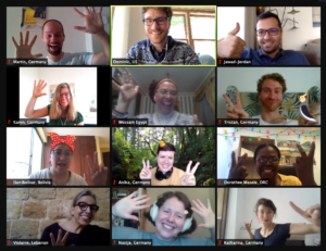 Zoom-Abschlussbild von den Teilnehmenden des Art of Process Facilitation Online-Kurs Juni 2021